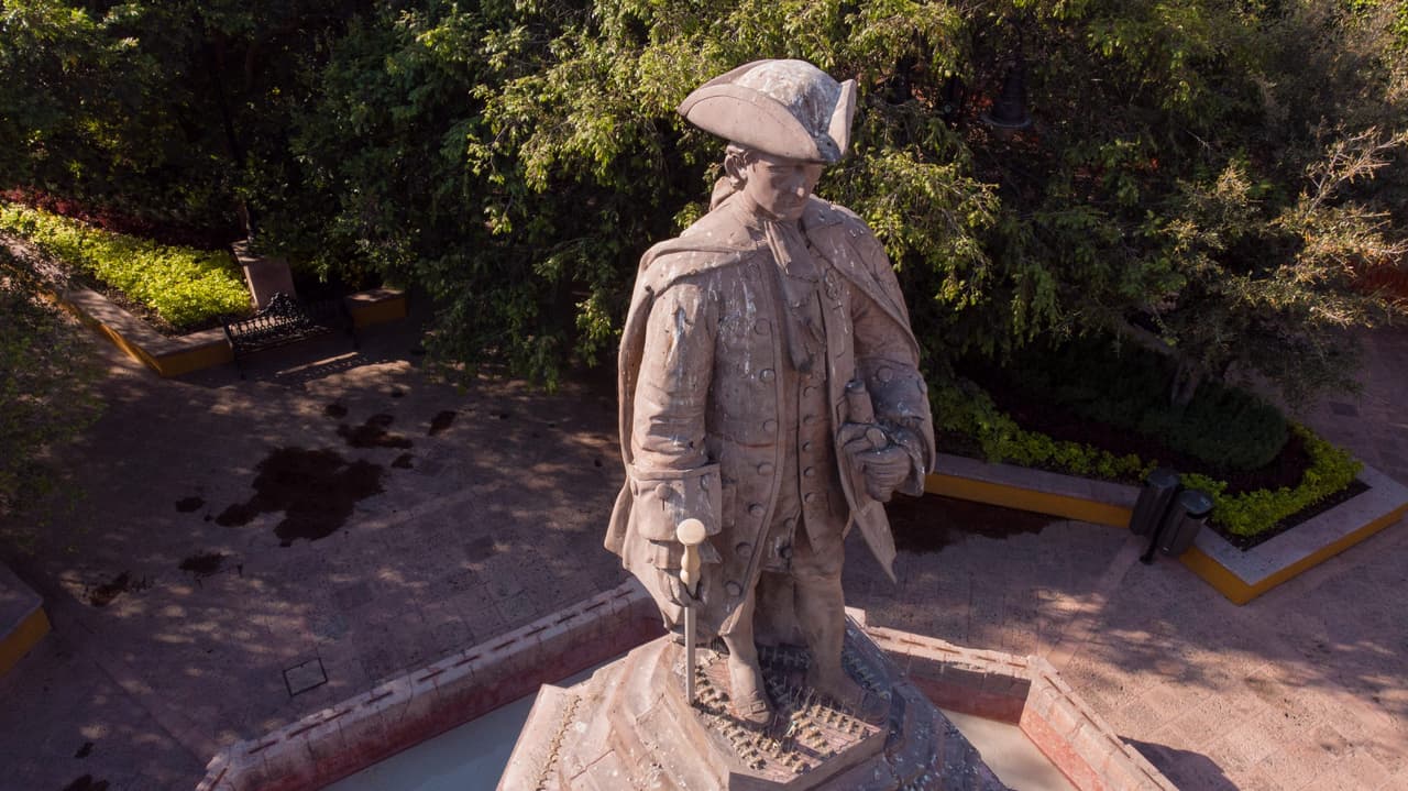 Estatua del Marqués en el Centro de Querétaro