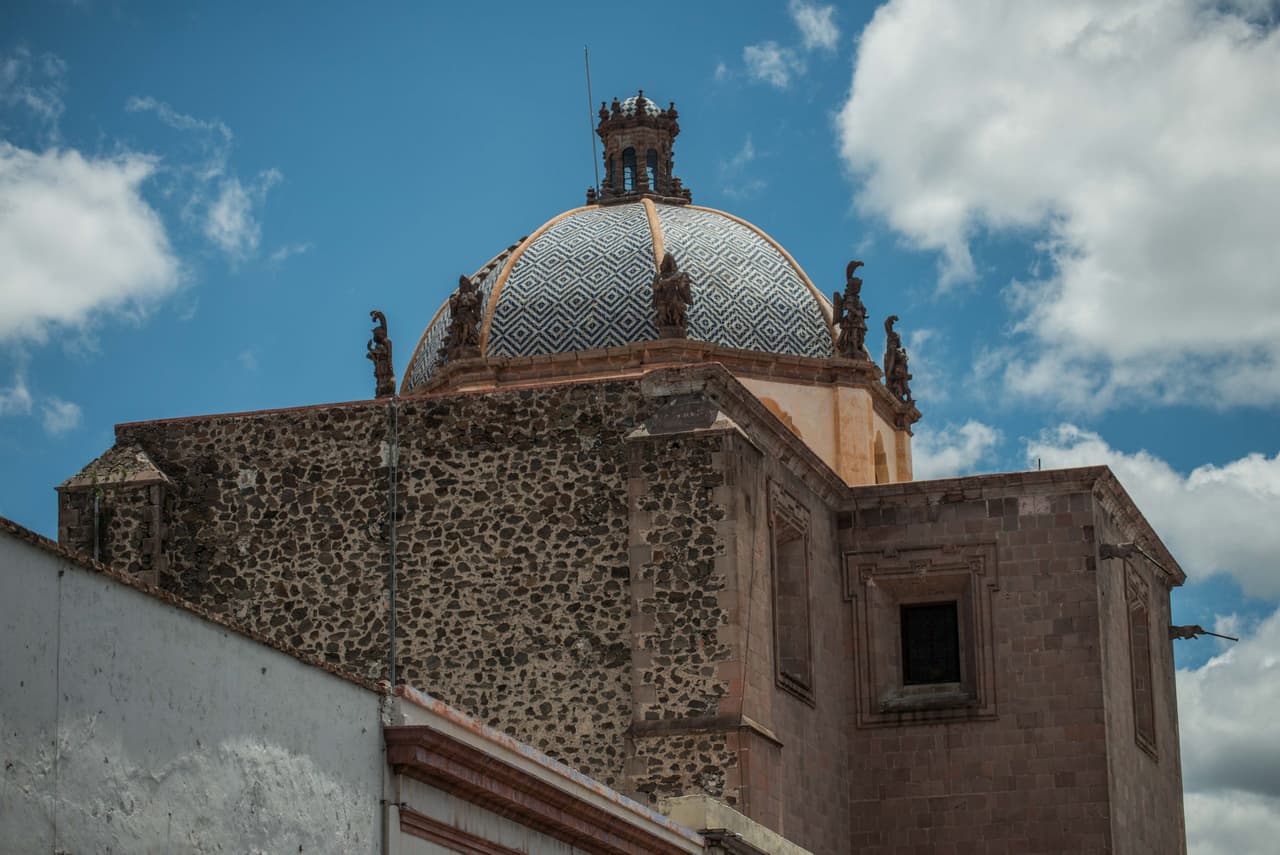 Characteristics of the architecture of the Historic Center of Querétaro Iglesia en el Centro de Querétaro